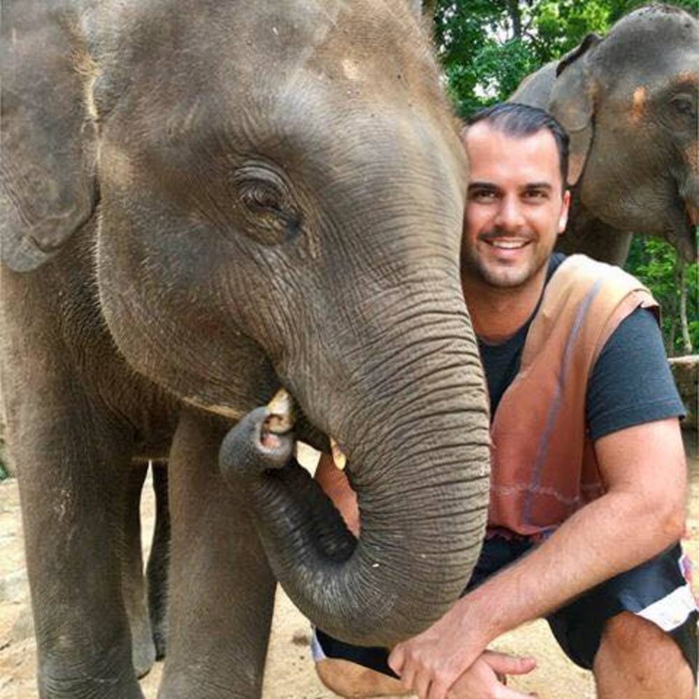 Meet your Posher, Zack